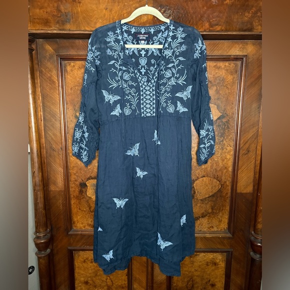 Johnny Was Dresses & Skirts - GUC Johnny Was- Lulu Butterfly Embroidered Navy Blue Dress. Size S